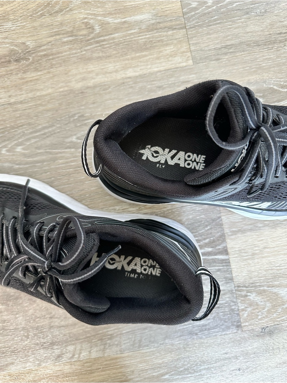 Hoka Bondi 7 Black White womens Running Shoes sneakers 6.5 walking one one - Picture 8 of 14